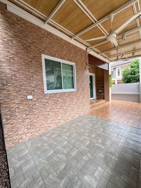 undefined, Chon Buri (Pattaya), Nong Pru, Bang Lamung (Pattaya), Chon Buri (Pattaya), 4 Bedrooms, 325 sqm, Single Detached House For Sale, by Thitiporn Pawikham, 500492106 - DDproperty.com
