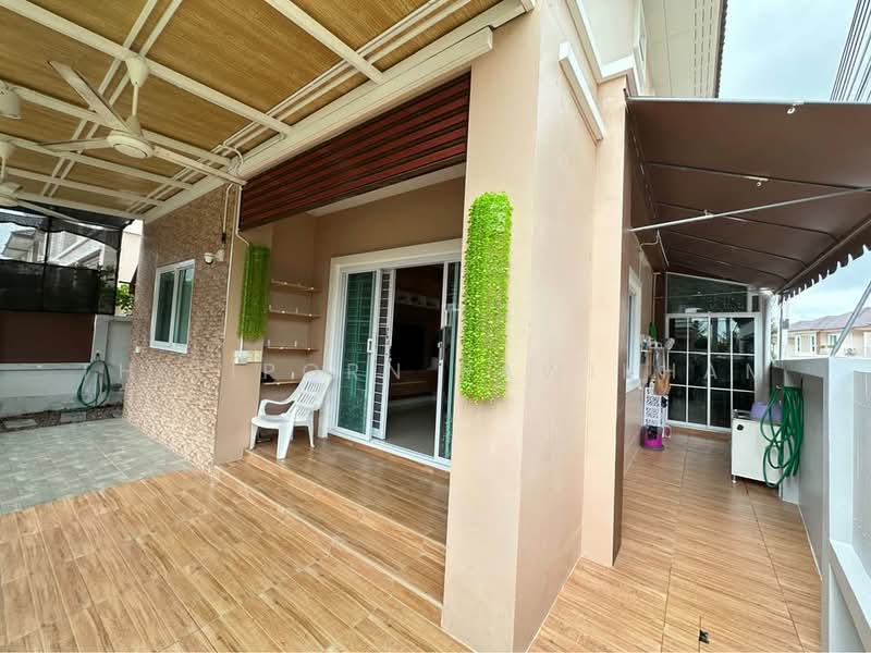 undefined, Chon Buri (Pattaya), Nong Pru, Bang Lamung (Pattaya), Chon Buri (Pattaya), 4 Bedrooms, 325 sqm, Single Detached House For Sale, by Thitiporn Pawikham, 500492106 - DDproperty.com