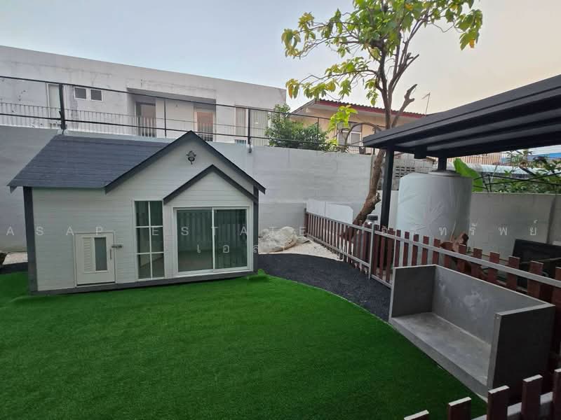 ให้เช่าบ้านเดี่ยว 5 ห้องนอนสุดพิเศษ ย่านโชคชัย 4 | Pet Friendly | 165,000 บาท/เดือน, Bangkok, Lat Phrao, Bangkok, 5 Bedrooms, 350 sqm, Single Detached House For Sale, by ASAP ESTATE อะทรัพย์ เอสเตท, 500492111 - DDproperty.com