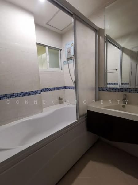 Life @ Phahon 18, Bangkok, 1038 Phahonyothin 18, Jom Phon, Chatuchak, Bangkok, 1 Bedroom, 42 sqm, Condo For Sale, by Connex Property, 500492116 - DDproperty.com