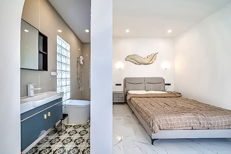 Premium House for Sale Thung Klom Tan Man 5Bed Private Pool, Chon Buri (Pattaya), Bang Lamung, Bang Lamung (Pattaya), Chon Buri (Pattaya), 5 Bedrooms, 350 sqm, Single Detached House For Sale, by PLC real estate, 500492117 - DDproperty.com