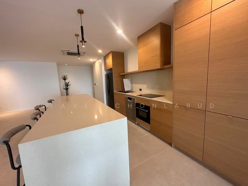 Chaiyapruk Place, Bangkok, Udomsuk, Phra Kanong Nua, Watthana, Bangkok, 4 Bedrooms, 246 sqm, Condo For Rent, by Sutavee Chonlabud, 500492119 - DDproperty.com