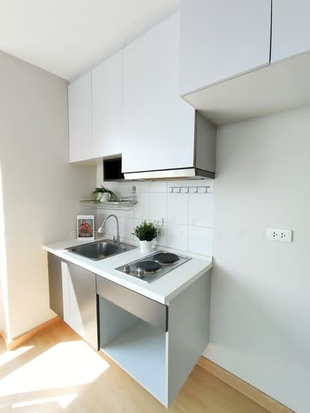The Base Sukhumvit 77, Bangkok, 289 Sukhumvit 77 Road, Phra Kanong Nua, Watthana, Bangkok, 1 Bedroom, 36 sqm, Condo For Rent, by รพีร์ทัธ Rhapeethut (ทัธ), 500492158 - DDproperty.com