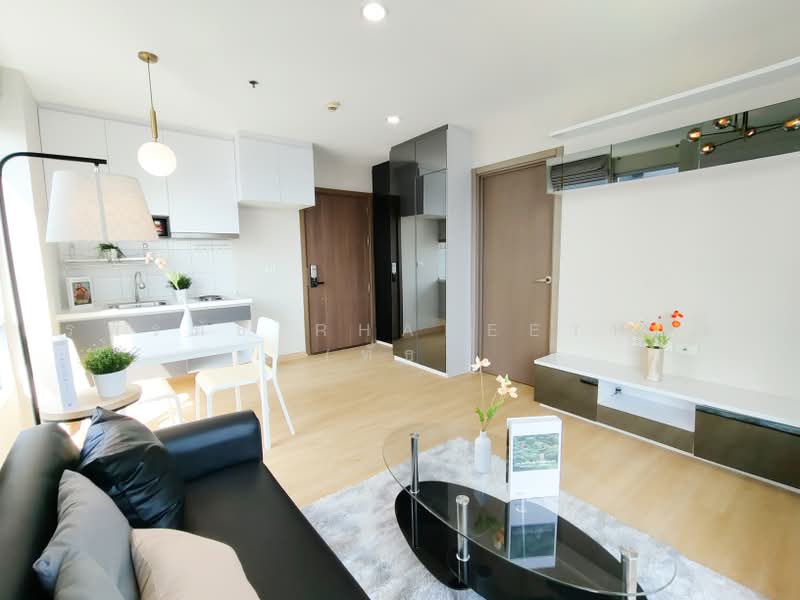 The Base Sukhumvit 77, Bangkok, 289 Sukhumvit 77 Road, Phra Kanong Nua, Watthana, Bangkok, 1 Bedroom, 36 sqm, Condo For Rent, by รพีร์ทัธ Rhapeethut (ทัธ), 500492158 - DDproperty.com