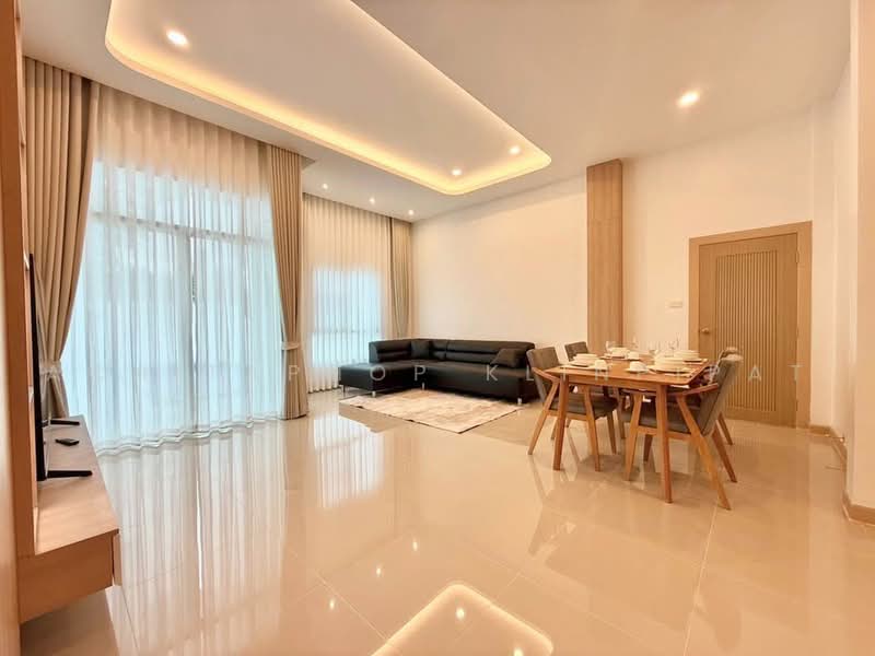 3-BR House, Chon Buri (Pattaya), Poong, Bang Lamung (Pattaya), Chon Buri (Pattaya), 3 Bedrooms, 204 sqm, Single Detached House For Sale, by Achitaphop Klinpipat, 500492177 - DDproperty.com
