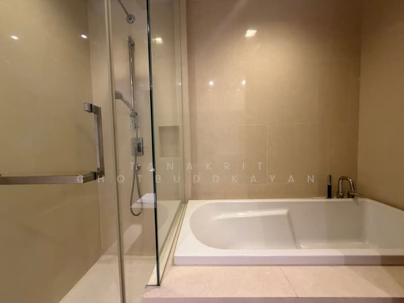 Hyde Sukhumvit 13, Bangkok, 13 Sukhumvit Road, Khlongtoei Nua, Watthana, Bangkok, 2 Bedrooms, 110 sqm, Condo For Sale, by Tanakrit Chotbuddkayan, 500492181 - DDproperty.com