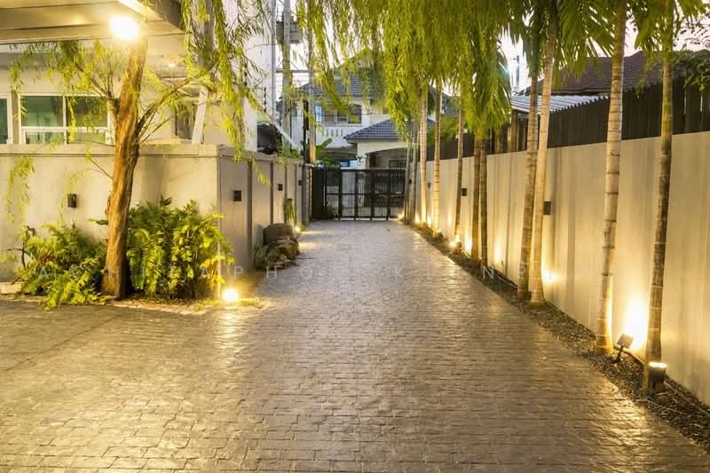 4-BR House, Chon Buri (Pattaya), Ban Suan, Muang Chon Buri, Chon Buri (Pattaya), 4 Bedrooms, 445 sqm, Single Detached House For Sale, by Achitaphop Klinpipat, 500492185 - DDproperty.com