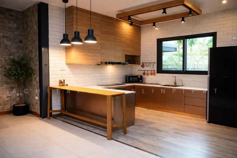 4-BR House, Chon Buri (Pattaya), Ban Suan, Muang Chon Buri, Chon Buri (Pattaya), 4 Bedrooms, 445 sqm, Single Detached House For Sale, by Achitaphop Klinpipat, 500492185 - DDproperty.com