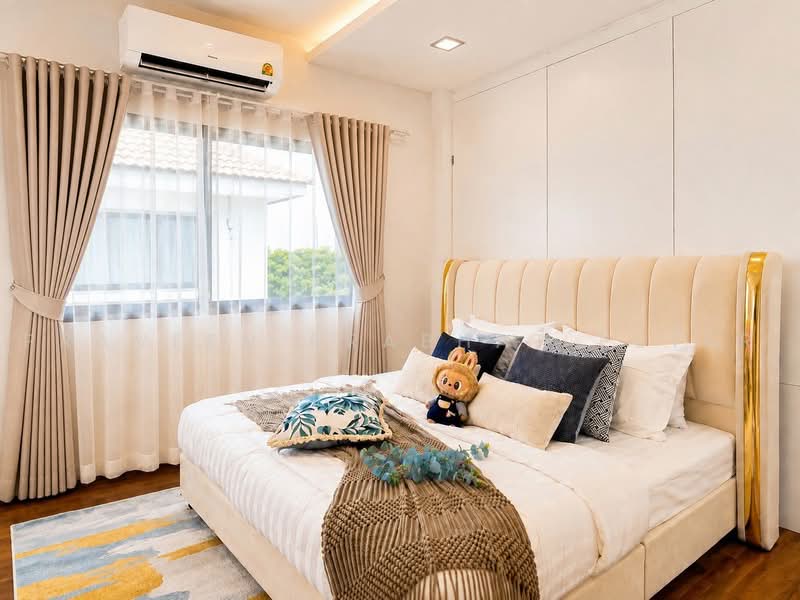 Uraiwan Grand Villa, Chon Buri (Pattaya), Thungklom-Tanman Road 9, Nong Pru, Bang Lamung (Pattaya), Chon Buri (Pattaya), 4 Bedrooms, 160 sqm, Single Detached House For Rent, by Praveen Peter, 500492192 - DDproperty.com