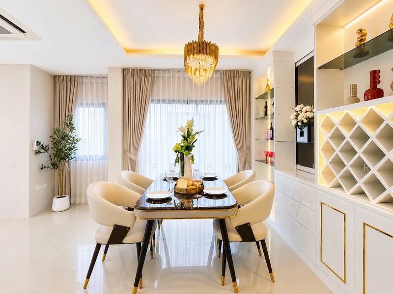 Uraiwan Grand Villa, Chon Buri (Pattaya), Thungklom-Tanman Road 9, Nong Pru, Bang Lamung (Pattaya), Chon Buri (Pattaya), 4 Bedrooms, 160 sqm, Single Detached House For Rent, by Praveen Peter, 500492192 - DDproperty.com