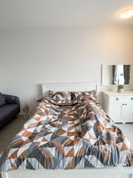 Life Ladprao, Bangkok, 992 Ladprao Road, Jom Phon, Chatuchak, Bangkok, Studio, 26 sqm, Condo For Rent, by Eastblue Horizon, 500492196 - DDproperty.com