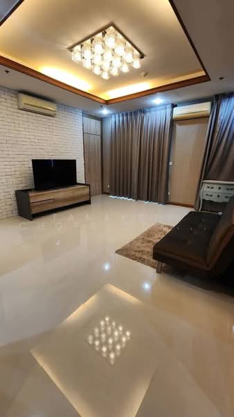 Villa Asoke, Bangkok, 1588 New Petchburi Road, Makkasan, Ratchathewi, Bangkok, 2 Bedrooms, 150 sqm, Condo For Rent, by Tanakrit Chotbuddkayan, 500492197 - DDproperty.com