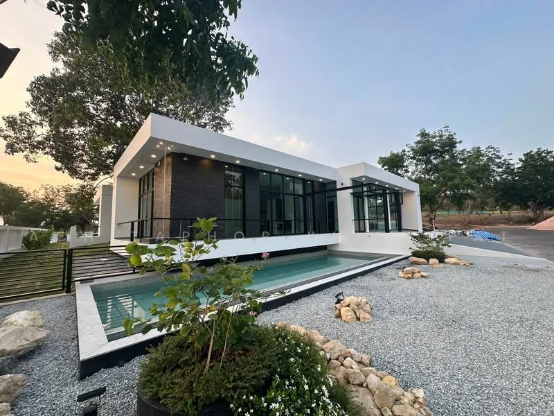 4-BR House, Chon Buri (Pattaya), Huai Yai, Bang Lamung (Pattaya), Chon Buri (Pattaya), 4 Bedrooms, 530 sqm, Single Detached House For Sale, by Achitaphop Klinpipat, 500492205 - DDproperty.com