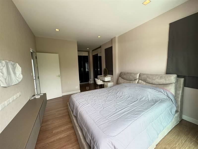 Venue ID Westgate, Nonthaburi, 72 Leabklnogbangsia, Bang Mae Nang, Bang Yai, Nonthaburi, 4 Bedrooms, 213 sqm, Single Detached House For Sale, by คุณ ภรนันท์ปภัษฬ์ สวัสดิยกุล (ปู), 500492237 - DDproperty.com