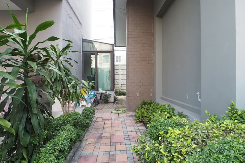 Soul Ekkamai-Ladprao, Bangkok, Ladprao Road, Phlapphla, Wang Thonglang, Bangkok, 3 Bedrooms, 330 sqm, Single Detached House For Rent, by อชิรวัชร์, 500492251 - DDproperty.com