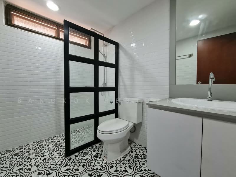 Windsor Tower, Bangkok, 9 Sukhumvit 20 Alley, Khwaeng Khlong Toei, Khlong Toei, Bangkok, 3 Bedrooms, 305 sqm, Condo For Rent, by Bangkok Residential, 500492287 - DDproperty.com