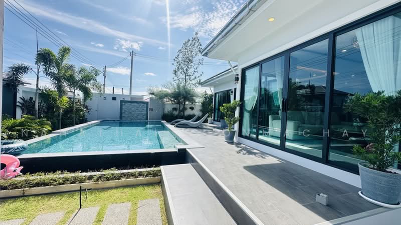 Pool Villa ห้วยใหญ่ เขามะกอก 9, ชลบุรี, ห้วยใหญ่, บางละมุง, ชลบุรี, 448 ตร.ม., บ้านเดี่ยว ขาย, โดย Nahathai Boonmachay, 500492295 - DDproperty.com