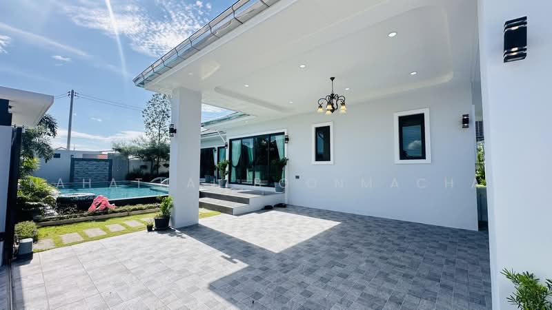 Pool Villa ห้วยใหญ่ เขามะกอก 9, ชลบุรี, ห้วยใหญ่, บางละมุง, ชลบุรี, 448 ตร.ม., บ้านเดี่ยว ขาย, โดย Nahathai Boonmachay, 500492295 - DDproperty.com
