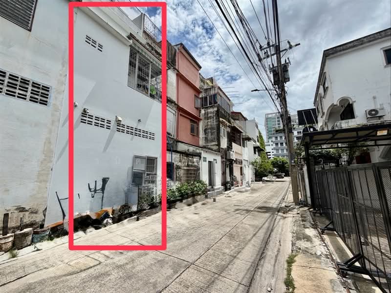 อาคารพาณิชย์ 4.5 ชั้น 13 ตร.ว. ใกล้ห้างดองกิมอลล์ ทองหล่อ ซอยสุขุมวิท65 (ซอยชัยพฤกษ์), กรุงเทพ, ถนนสุขุมวิท, พระโขนงเหนือ, วัฒนา, กรุงเทพ, 180 ตร.ม., ตึกแถว-อาคารพาณิชย์ ขาย, โดย คุณ วนิดา ศิริสุขชัยวุฒิ (ดา), 500492307 - DDproperty.com