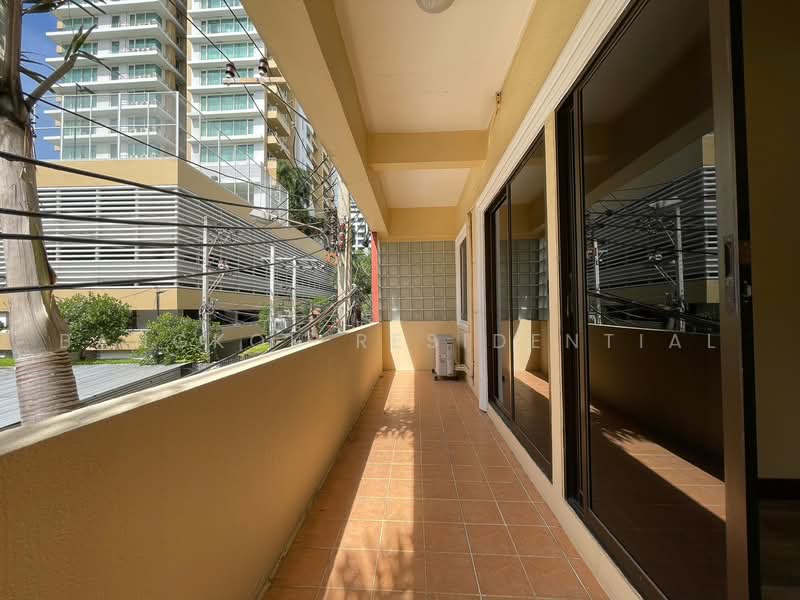 Promsak Mansion, Bangkok, สุขุมวิท 3 Sukhumvit, Khlong Tan Nua, Watthana, Bangkok, 3 Bedrooms, 220 sqm, Apartment For Rent, by Bangkok Residential, 500492339 - DDproperty.com