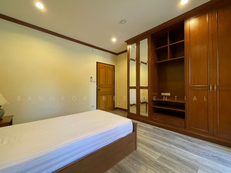 Promsak Mansion, Bangkok, สุขุมวิท 3 Sukhumvit, Khlong Tan Nua, Watthana, Bangkok, 3 Bedrooms, 220 sqm, Apartment For Rent, by Bangkok Residential, 500492339 - DDproperty.com