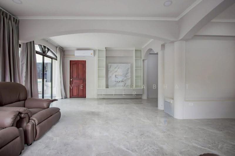 Luxury Pool Villa Jomtien Palace, Chon Buri (Pattaya), Jomtien, Nong Pru, Bang Lamung (Pattaya), Chon Buri (Pattaya), 7 Bedrooms, 440 sqm, Villa For Rent, by Praveen Peter, 500492347 - DDproperty.com
