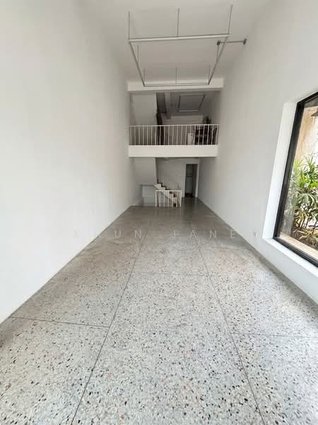 Commercial Building for Rent Near BTS Phra Khanong — 600 Meters(SPSJP609), Bangkok, สุขุมวิท69, Phra Kanong Nua, Watthana, Bangkok, , 200 sqm, Shophouse For Rent, by Khun Jane, 500492355 - DDproperty.com