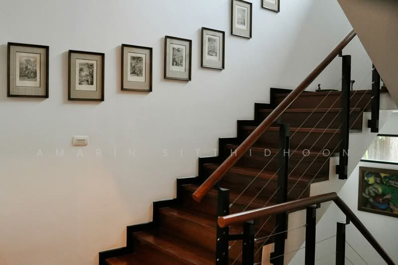 House in Ekkamai Soi 10, Bangkok, Khlong Tan Nua, Watthana, Bangkok, 4 Bedrooms, 385 sqm, Single Detached House For Rent, by Amarin Sitthidhoon, 500492393 - DDproperty.com