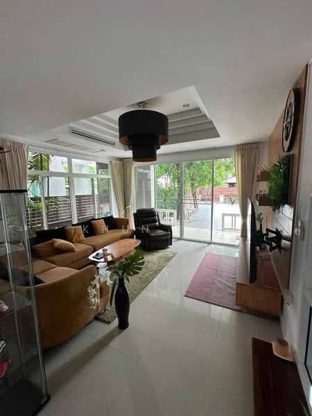 ให้เช่าบ้านเดี่ยว หลังใหญ่ หมู่บ้านณุศาศิริ บางนา ถนนกิ่งแก้ว ( SPSEVE2246 ), สมุทรปราการ, ถนนกิ่งแก้ว, บางพลีใหญ่, บางพลี, สมุทรปราการ, 450 ตร.ม., บ้านเดี่ยว ให้เช่า, โดย Khun EVE, 500492401 - DDproperty.com