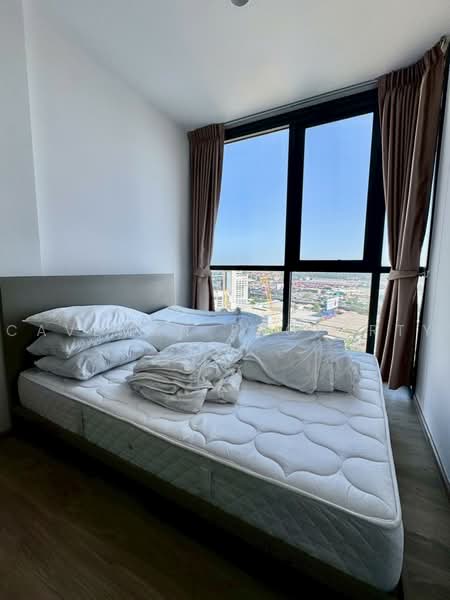 Oka Haus Sukhumvit 36, Bangkok, 3399 Rama 4 Road, Khong Tan, Khlong Toei, Bangkok, 1 Bedroom, 35 sqm, Condo For Rent, by Caveman Property, 500492424 - DDproperty.com