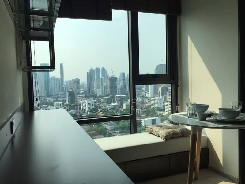 Rhythm Sukhumvit 36-38, Bangkok, 55 Soi Sukhumvit 36, Sukhumvit Road, Phra Kanong, Khlong Toei, Bangkok, 1 Bedroom, 33 sqm, Condo For Sale, by Supitcha Wongisaraseri, 500492428 - DDproperty.com