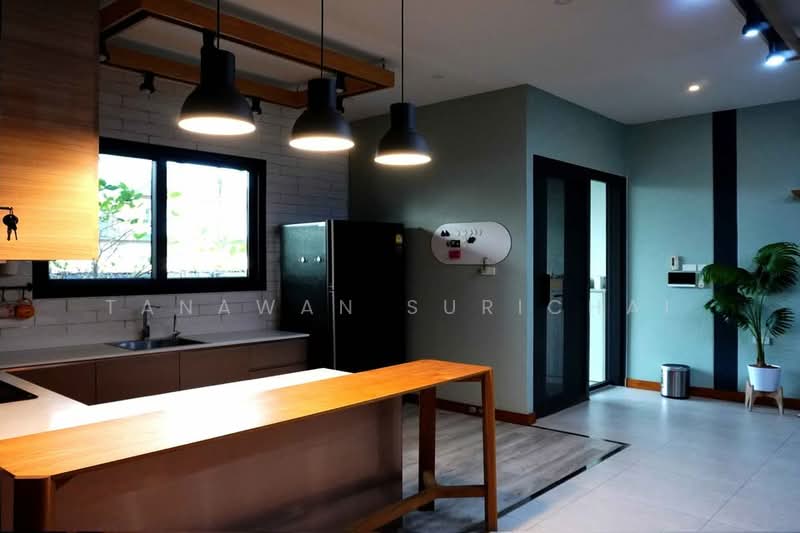 4-BR House, Chon Buri (Pattaya), Mhueng, Muang Chon Buri, Chon Buri (Pattaya), 4 Bedrooms, 445 sqm, Single Detached House For Sale, by Tanawan Surichai, 500492429 - DDproperty.com