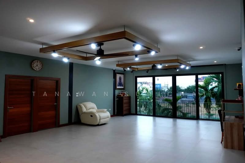 4-BR House, Chon Buri (Pattaya), Mhueng, Muang Chon Buri, Chon Buri (Pattaya), 4 Bedrooms, 445 sqm, Single Detached House For Sale, by Tanawan Surichai, 500492429 - DDproperty.com