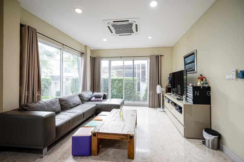 Grand Bangkok Boulevard Rama 9 - Srinakarindra, Bangkok, Krungthep Kritha 17 Alley, Thap Chang, Saphan Sung, Bangkok, 4 Bedrooms, 375 sqm, Single Detached House For Rent, by Kanrutai Dawruang, 500492437 - DDproperty.com