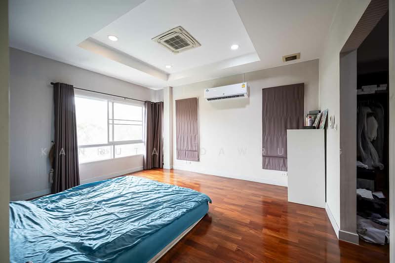 แกรนด์ บางกอก บูเลอวาร์ด พระราม 9 – ศรีนครินทร์ : Grand Bangkok Boulevard Rama 9 - Srinakarindra, กรุงเทพ, ซอยกรุงเทพกรีฑา17 ทับช้าง, สะพานสูง, กรุงเทพ, 375 ตร.ม., บ้านเดี่ยว ให้เช่า, โดย Kanrutai Dawruang, 500492437 - DDproperty.com
