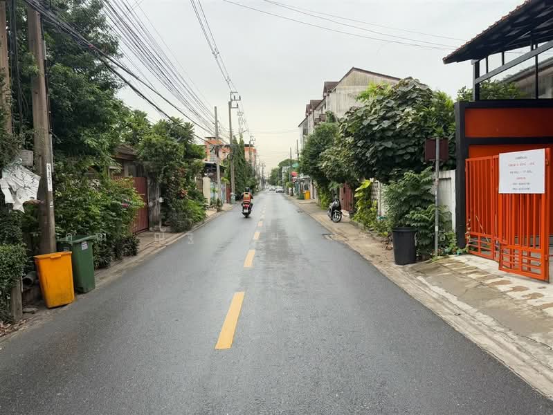 ทาวน์โฮม 3 ชั้น 23.7 ตร.ว. ซอยนวมินทร์157 ถนนนวมินทร์, กรุงเทพ, ถนนนวมินทร์, คลองกุ่ม, บึงกุ่ม, กรุงเทพ, 160 ตร.ม., ทาวน์เฮ้าส์ ขาย, โดย คุณ ณัฐ ตุ่มแก้ว (ซี), 500492441 - DDproperty.com
