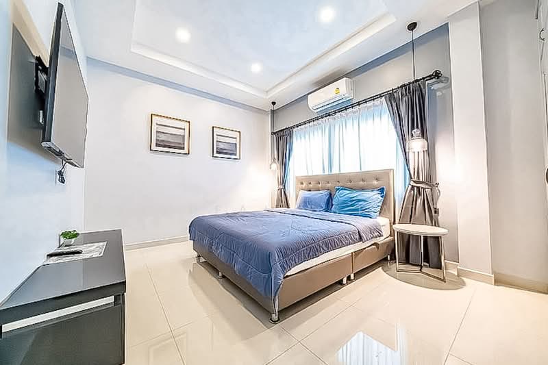 High End House for Sale Chaiyapruek 5 Bedrooms Private Pool, Chon Buri (Pattaya), Bang Lamung, Bang Lamung (Pattaya), Chon Buri (Pattaya), 5 Bedrooms, 200 sqm, Villa For Sale, by PLC real estate, 500492473 - DDproperty.com