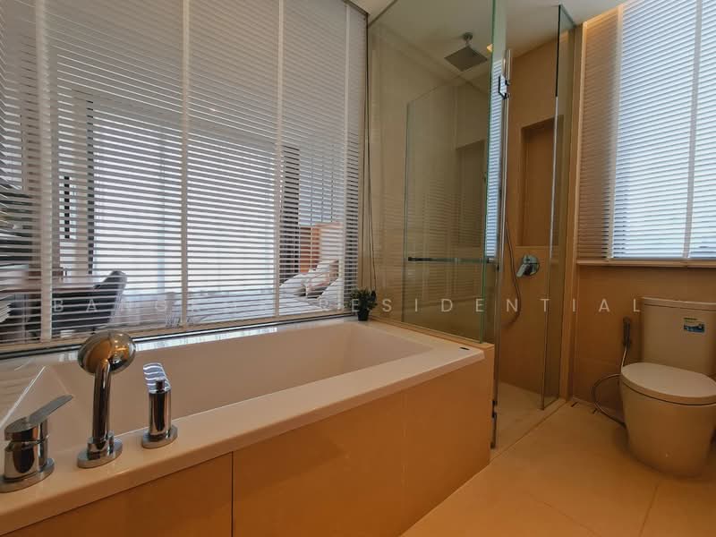 The Esse Asoke, Bangkok, 333 Soi Sukhumvit 21, Sukhumvit Road, Khlongtoei Nua, Watthana, Bangkok, 2 Bedrooms, 76 sqm, Condo For Rent, by Bangkok Residential, 500492487 - DDproperty.com