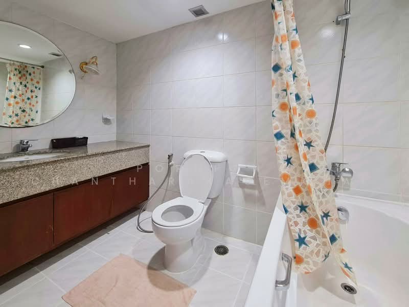 Omni Tower Sukhumvit Nana, Bangkok, 69 Sukhumvit 4 Alley, Khlong Toei, Bangkok, 2 Bedrooms, 144 sqm, Condo For Sale, by Pornpan Chantharakasemchai, 500492563 - DDproperty.com