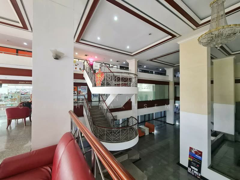 Omni Tower Sukhumvit Nana, Bangkok, 69 Sukhumvit 4 Alley, Khlong Toei, Bangkok, 2 Bedrooms, 144 sqm, Condo For Sale, by Pornpan Chantharakasemchai, 500492563 - DDproperty.com