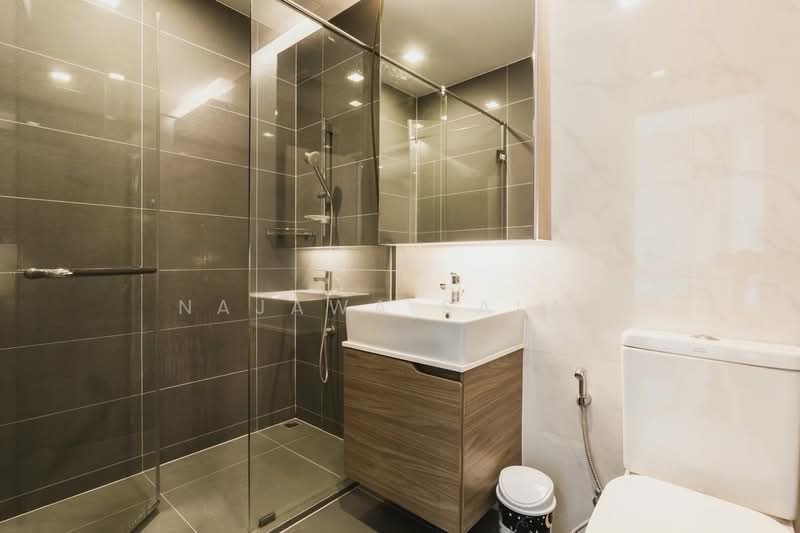 M Thonglor 10, Bangkok, 9 Soi Ekkamai 12, Ekkamai Road, Khlong Tan Nua, Watthana, Bangkok, 1 Bedroom, 30 sqm, Condo For Rent, by Najawa Salae, 500492565 - DDproperty.com