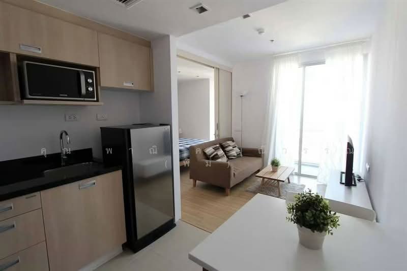 Haus 23 Ratchada-Ladprao, Bangkok, 1009 Lat Phrao Rd, Chan Kasem, Chatuchak, Bangkok, 1 Bedroom, 33 sqm, Condo For Sale, by คุณ พาณิภัค มณีวรรณ (พิม), 500492577 - DDproperty.com