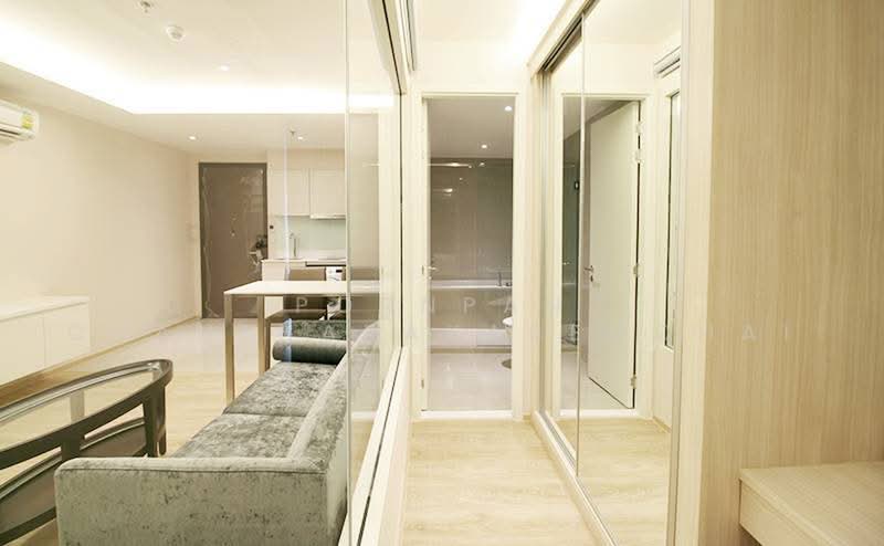 H Sukhumvit 43, Bangkok, 28 Sukhumvit 34 Road, Khlong Tan Nua, Watthana, Bangkok, 1 Bedroom, 41 sqm, Condo For Sale, by Pornpan Chantharakasemchai, 500492579 - DDproperty.com
