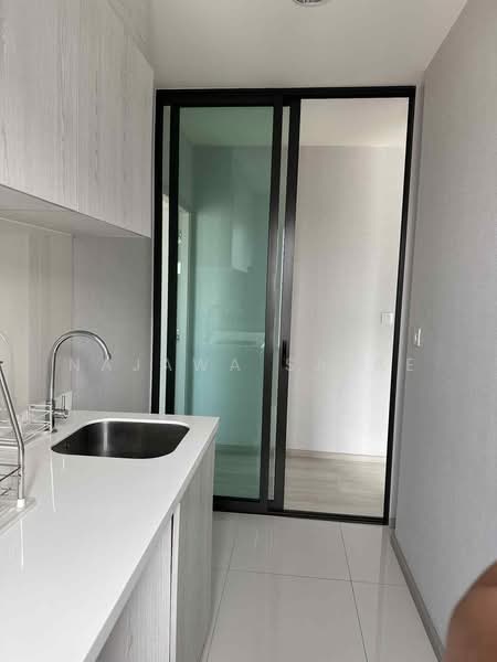 Life Pinklao, Bangkok, Boromarajonani Road, Bang Bamru, Bang Phlat, Bangkok, 2 Bedrooms, 56 sqm, Condo For Sale, by Najawa Salae, 500492589 - DDproperty.com