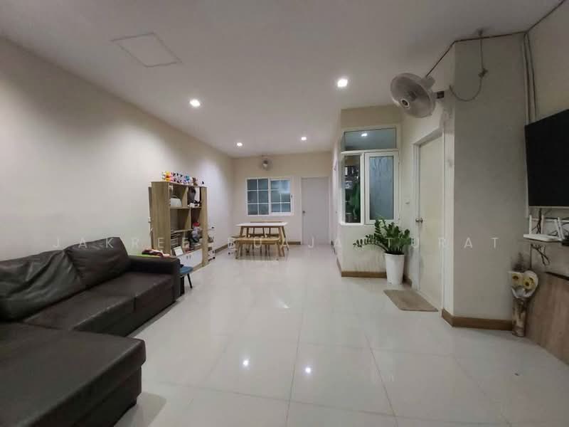 undefined, Bangkok, Bangpakok, Rat Burana, Bangkok, 3 Bedrooms, 150 sqm, Single Detached House For Sale, by Jakree Buajatturat, 500492599 - DDproperty.com