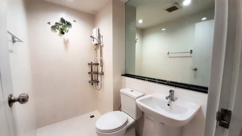 The Tree Interchange, Bangkok, Pracharat Sai 2 Road, Bang Sue, Bangkok, 1 Bedroom, 36 sqm, Condo For Sale, by Najawa Salae, 500492601 - DDproperty.com