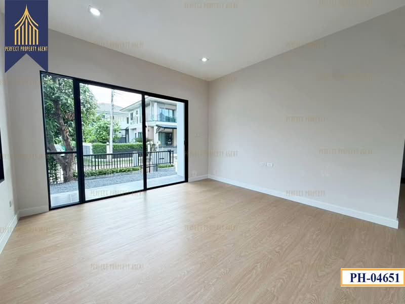 Saransiri Tiwanon Chaengwattana, Pathum Thani, Ban Mai, Muang Pathum Thani, Pathum Thani, 3 Bedrooms, 180 sqm, Single Detached House For Sale, by ปภัชญา ธนัตถ์ภรณ์, 500492621 - DDproperty.com