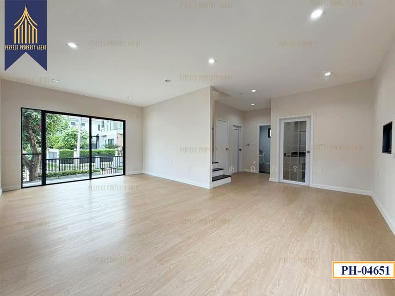 Saransiri Tiwanon Chaengwattana, Pathum Thani, Ban Mai, Muang Pathum Thani, Pathum Thani, 3 Bedrooms, 180 sqm, Single Detached House For Sale, by ปภัชญา ธนัตถ์ภรณ์, 500492621 - DDproperty.com