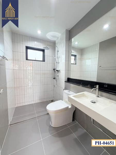 Saransiri Tiwanon Chaengwattana, Pathum Thani, Ban Mai, Muang Pathum Thani, Pathum Thani, 3 Bedrooms, 180 sqm, Single Detached House For Sale, by ปภัชญา ธนัตถ์ภรณ์, 500492621 - DDproperty.com