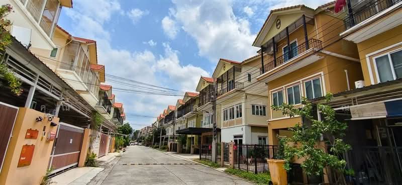 Baan Lapawan 17, Nonthaburi, Ratchaphruek Road, Bang Rak Noi, Muang Nonthaburi, Nonthaburi, 6 Bedrooms, 300 sqm, Townhouse For Sale, by คุณ พาณิภัค มณีวรรณ (พิม), 500492624 - DDproperty.com